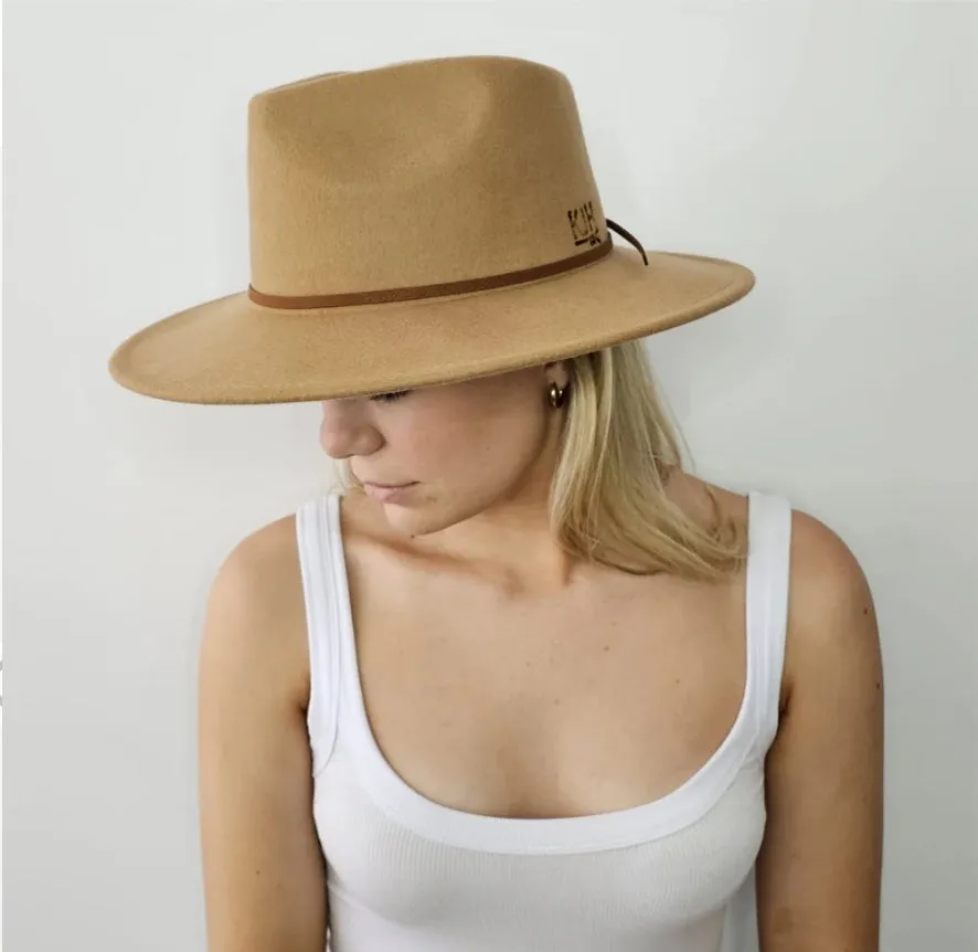 Burleigh Beach Fedora Adult Tan