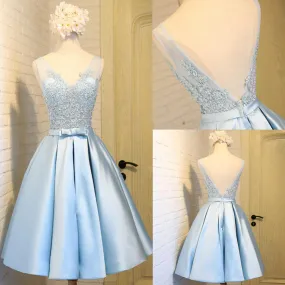 Elegant Sleeveless  Deep V Back  Appliques Clairvoyant Outfit Satin Skirt Tea Length Homecoming Dress,BD0137