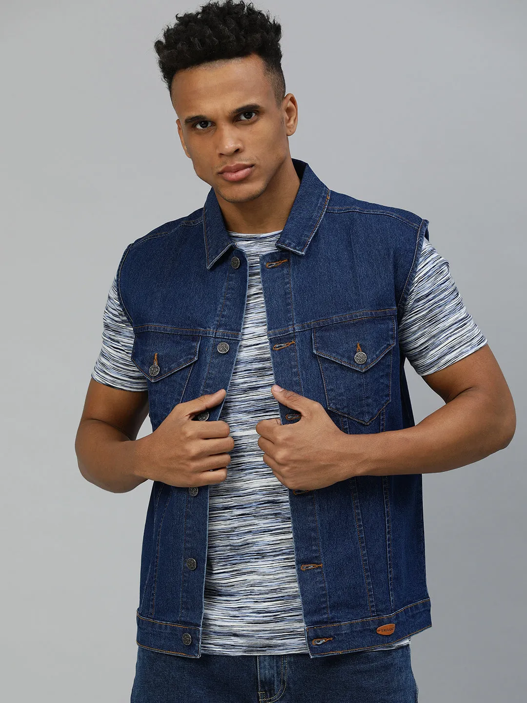 Men's Blue Slim Fit Washed Sleeveless Denim Jacket